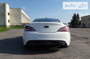 Купе Hyundai Genesis 2013 в Сумах