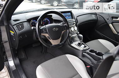 Купе Hyundai Genesis 2013 в Мариуполе