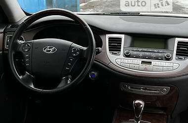 Седан Hyundai Genesis 2008 в Белой Церкви