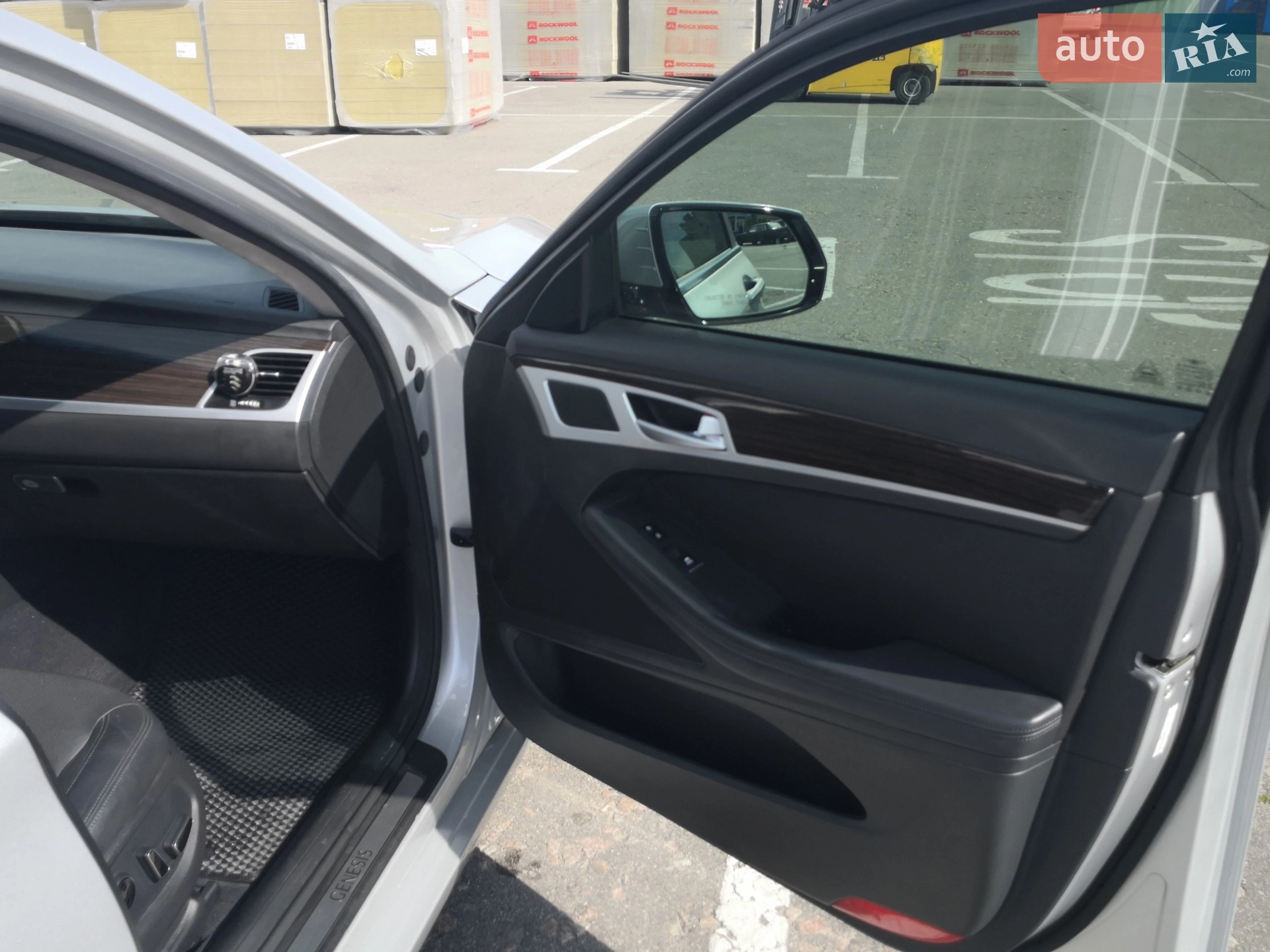 2014 Hyundai Genesis - мініатюра 2