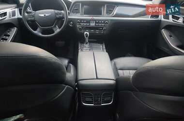 Седан Hyundai Genesis 2015 в Киеве