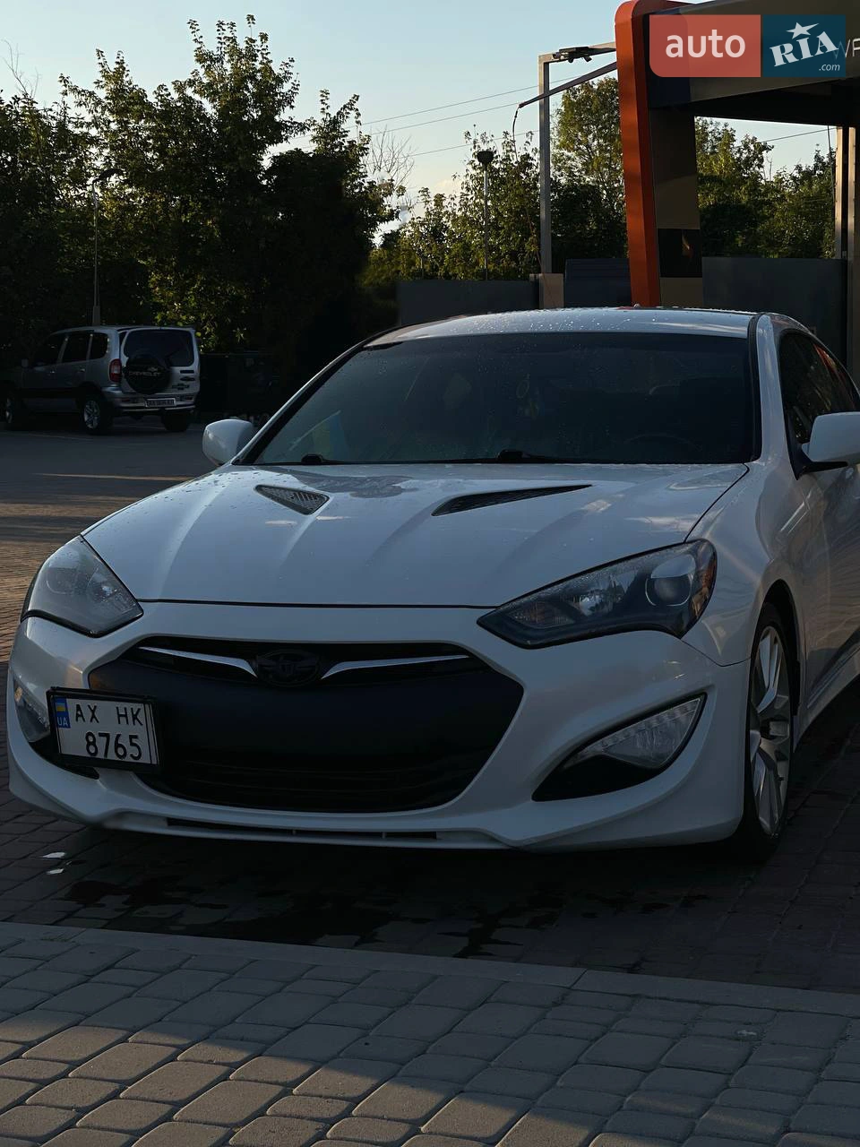 2013 Hyundai Genesis - мініатюра 17