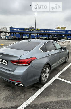 Седан Hyundai Genesis 2015 в 