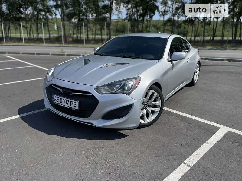 Купе Hyundai Genesis 2013 в Дніпрі