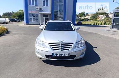 Седан Hyundai Genesis 2008 в Малині