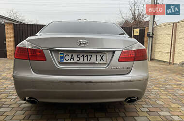 Седан Hyundai Genesis 2009 в Чернігові