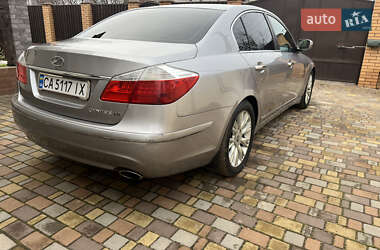 Седан Hyundai Genesis 2009 в Чернігові