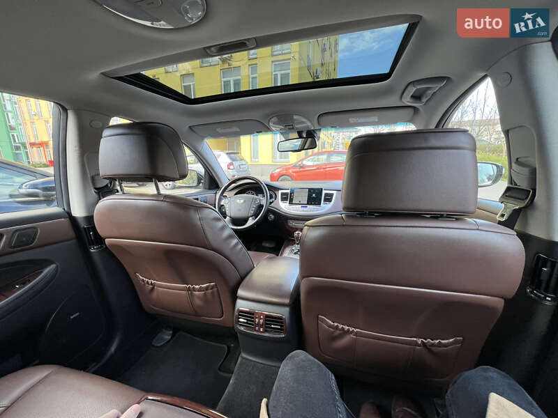 Седан Hyundai Genesis 2008 в Киеве фото 29 Седан Hyundai Genesis 2008 в Киеве