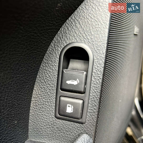 Седан Hyundai Genesis 2008 в Киеве фото 21 Седан Hyundai Genesis 2008 в Киеве