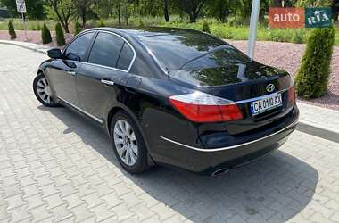 Седан Hyundai Genesis 2009 в 