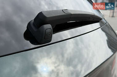 Позашляховик / Кросовер Hyundai Genesis 2022 в 