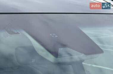 Позашляховик / Кросовер Hyundai Genesis 2022 в 