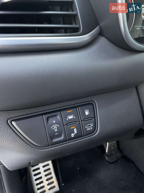 Седан Hyundai Genesis 2020 в Одесі фото 26 Седан Hyundai Genesis 2020 в Одесі