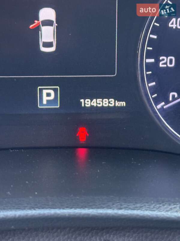 Седан Hyundai Genesis 2015 в Киеве фото 15 Седан Hyundai Genesis 2015 в Киеве