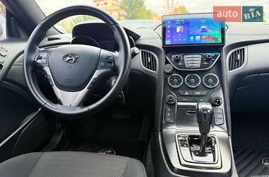 Купе Hyundai Genesis 2013 в 