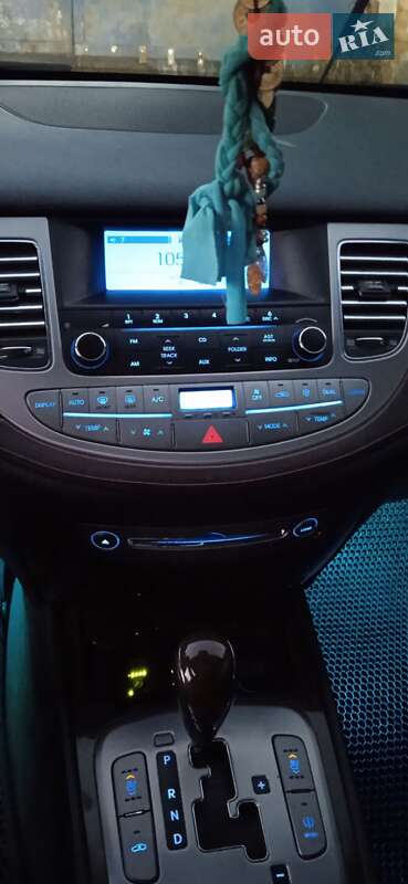 Седан Hyundai Genesis 2008 в Одессе фото 11 Седан Hyundai Genesis 2008 в Одессе