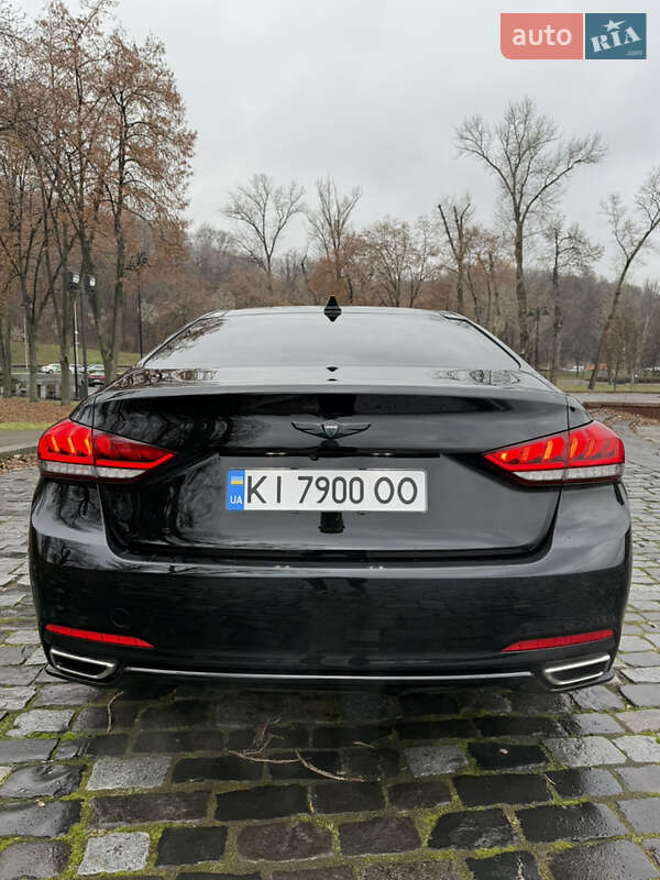 Седан Hyundai Genesis 2015 в Киеве фото 3 Седан Hyundai Genesis 2015 в Киеве