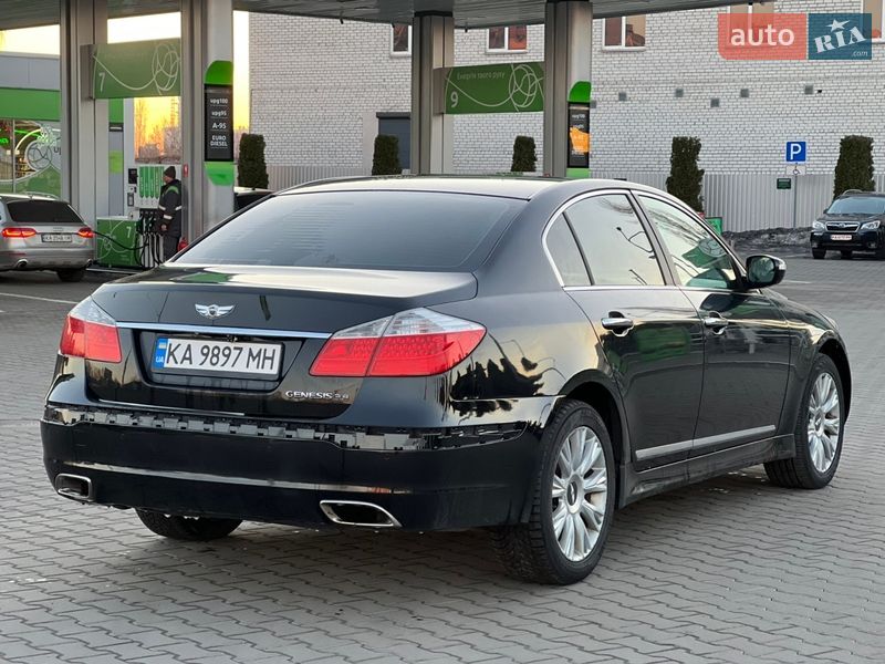 Седан Hyundai Genesis 2008 в Киеве