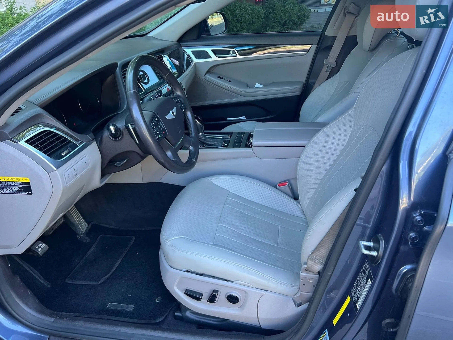 2015 Hyundai Genesis - мініатюра 13