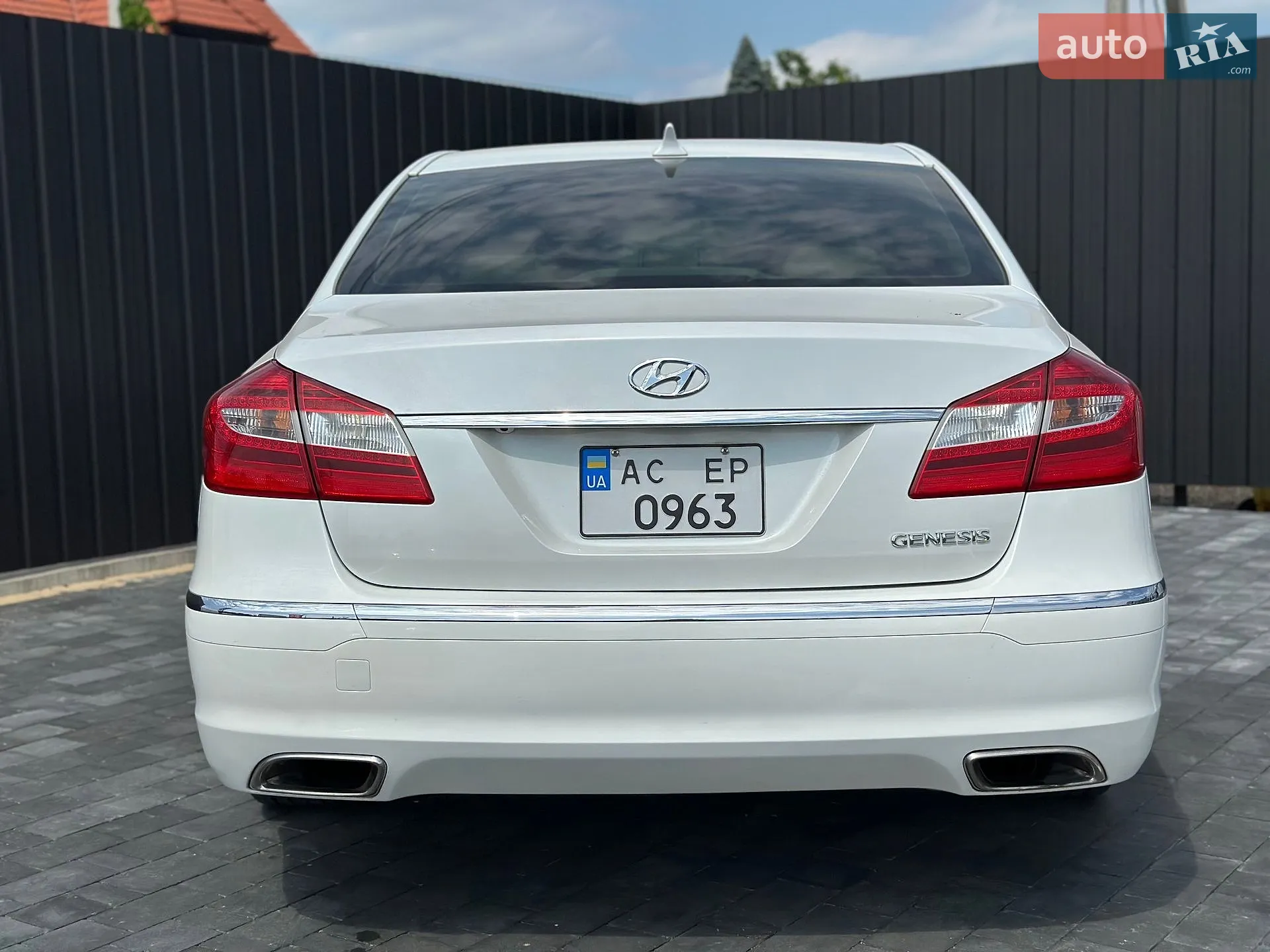 2013 Hyundai Genesis - мініатюра 5