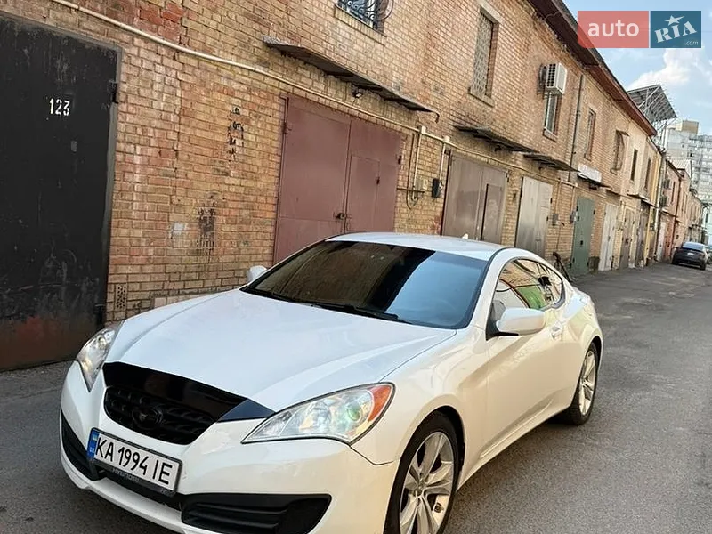 Hyundai Genesis 2011