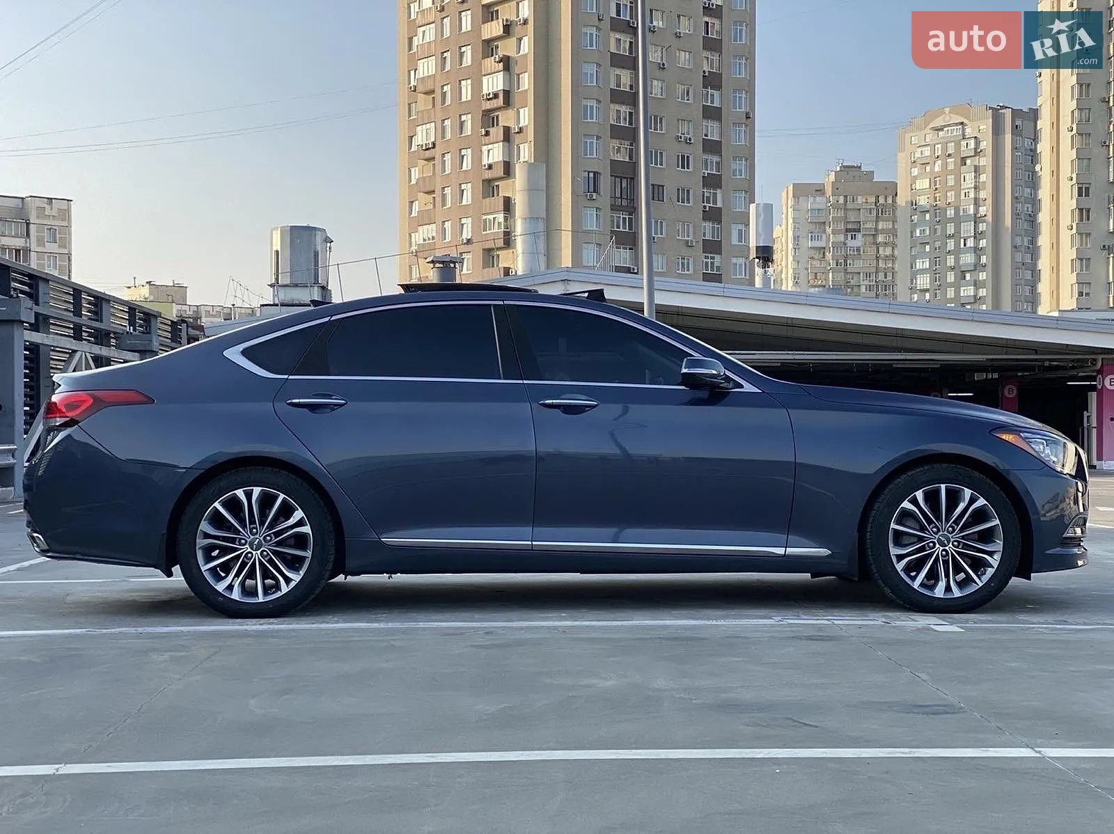 2015 Hyundai Genesis - мініатюра 3