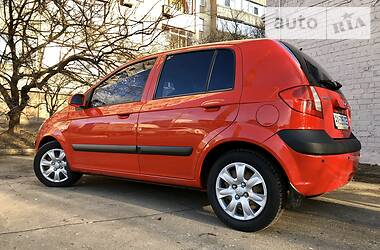 Хэтчбек Hyundai Getz 2010 в 