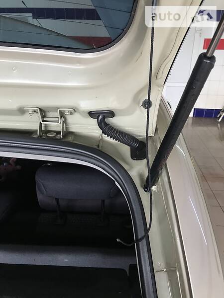 Хетчбек Hyundai Getz 2007 в Пологах фото 15 Хетчбек Hyundai Getz 2007 в Пологах