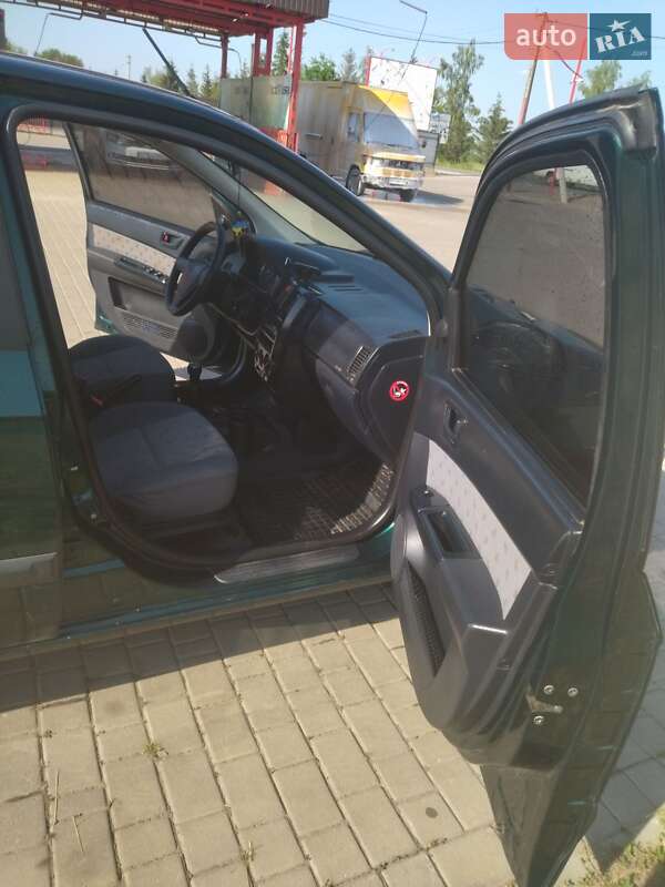 Хэтчбек Hyundai Getz 2003 в Ивано-Франковске