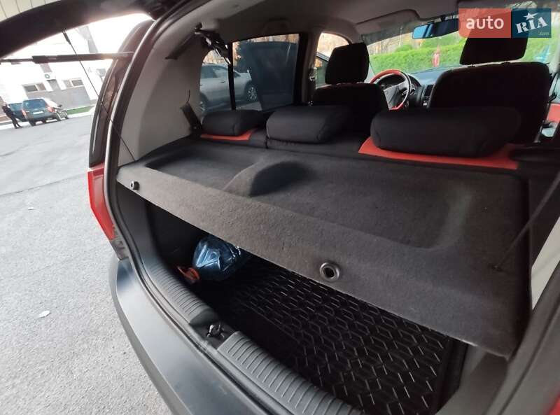 Хэтчбек Hyundai Getz 2008 в Южноукраинске