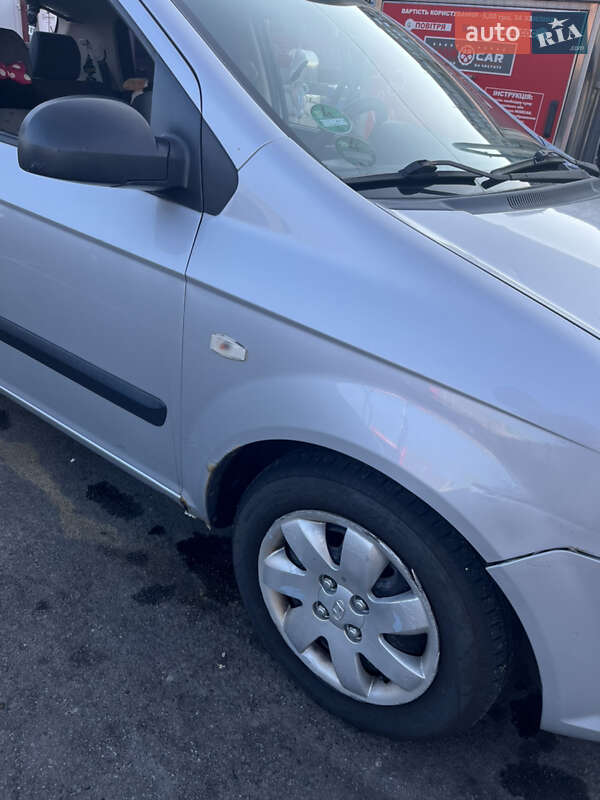 Хэтчбек Hyundai Getz 2004 в Киеве