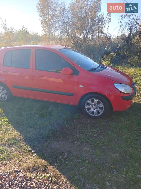 Хэтчбек Hyundai Getz 2008 в Коростене