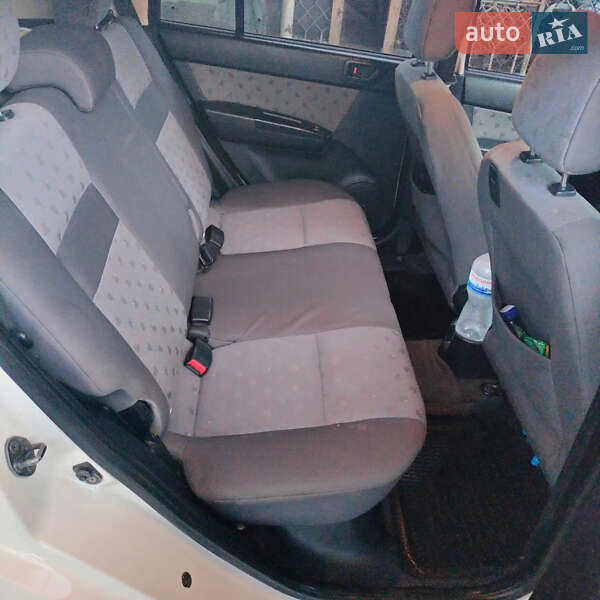 Хэтчбек Hyundai Getz 2003 в Беляевке