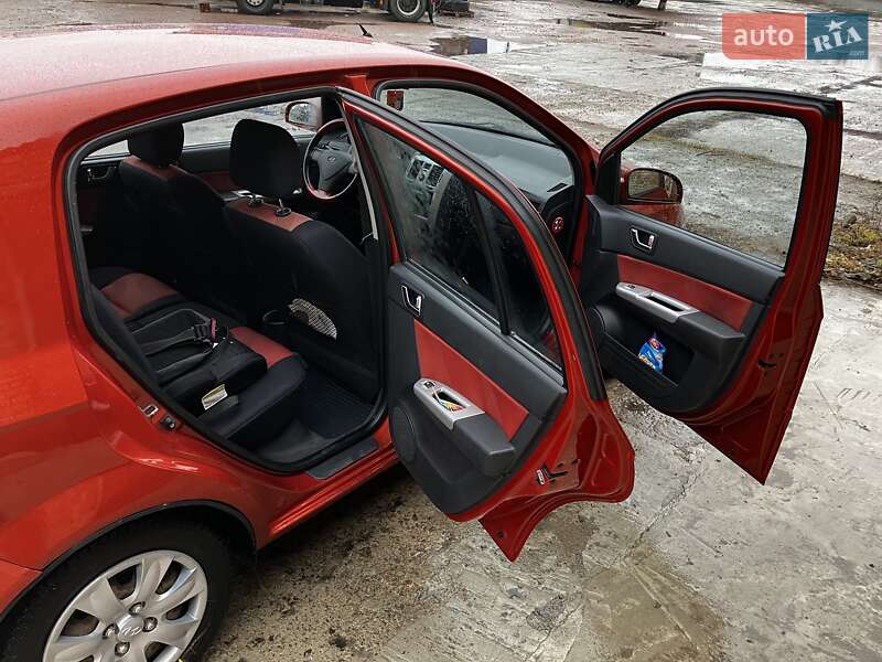 Хетчбек Hyundai Getz 2006 в Баришівка