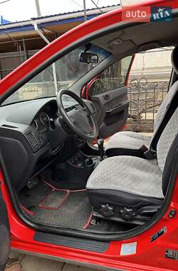Хетчбек Hyundai Getz 2010 в 