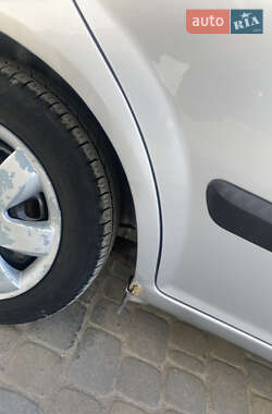 Хэтчбек Hyundai Getz 2004 в 