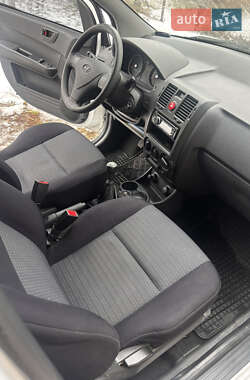 Хэтчбек Hyundai Getz 2010 в 