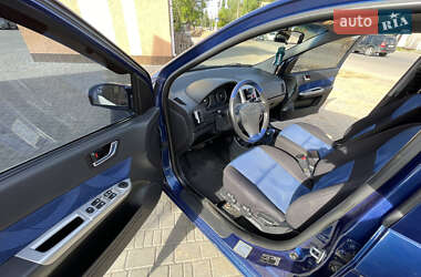 Хэтчбек Hyundai Getz 2010 в 