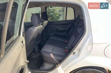 Хэтчбек Hyundai Getz 2010 в 