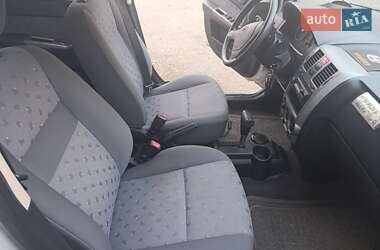 Хэтчбек Hyundai Getz 2005 в 