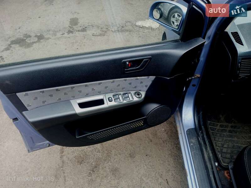 Хэтчбек Hyundai Getz 2005 в Киеве