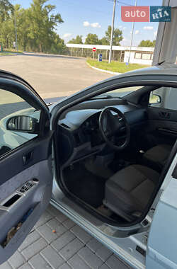 Хэтчбек Hyundai Getz 2003 в 
