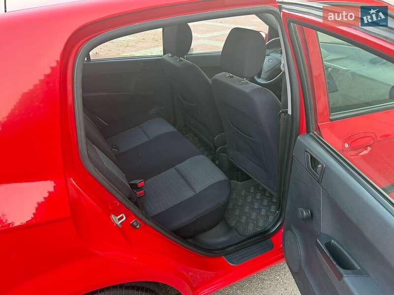 Хэтчбек Hyundai Getz 2010 в Харькове