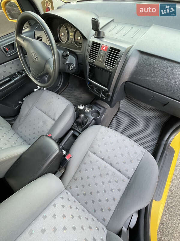 Хэтчбек Hyundai Getz 2004 в Киеве