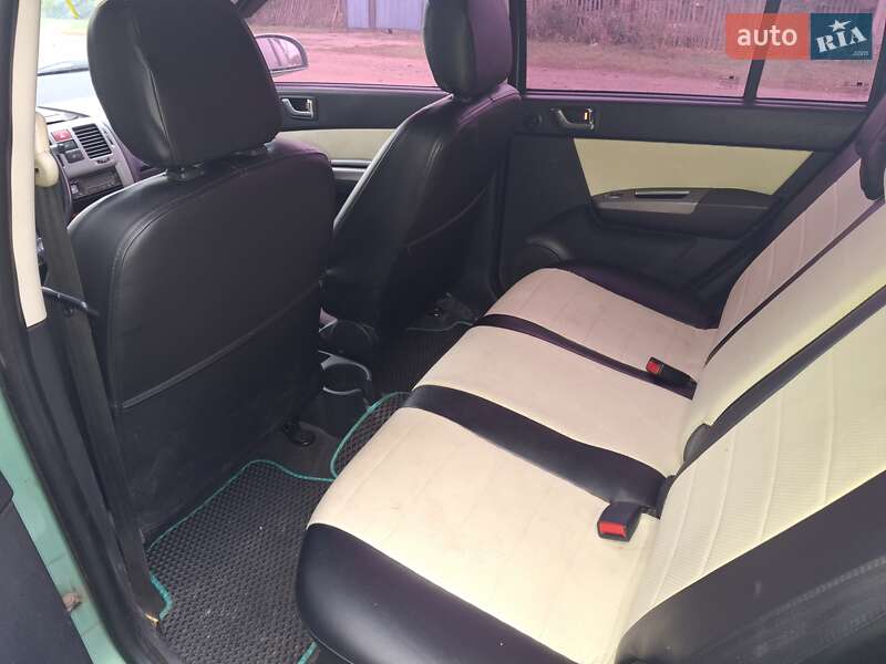 Хетчбек Hyundai Getz 2005 в Павлограді фото 6 Хетчбек Hyundai Getz 2005 в Павлограді