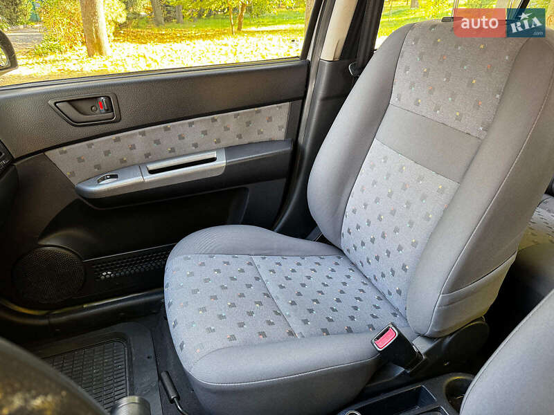 Хэтчбек Hyundai Getz 2005 в Киеве
