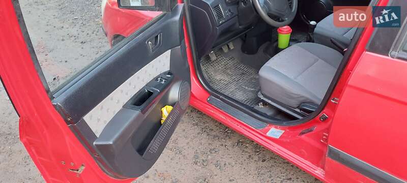 Хетчбек Hyundai Getz 2004 в Львові фото 9 Хетчбек Hyundai Getz 2004 в Львові
