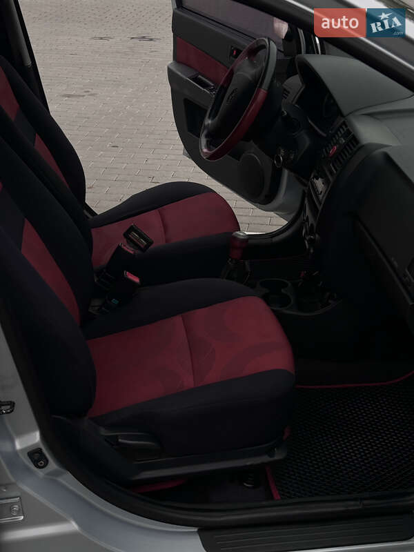 Хэтчбек Hyundai Getz 2007 в Бершади