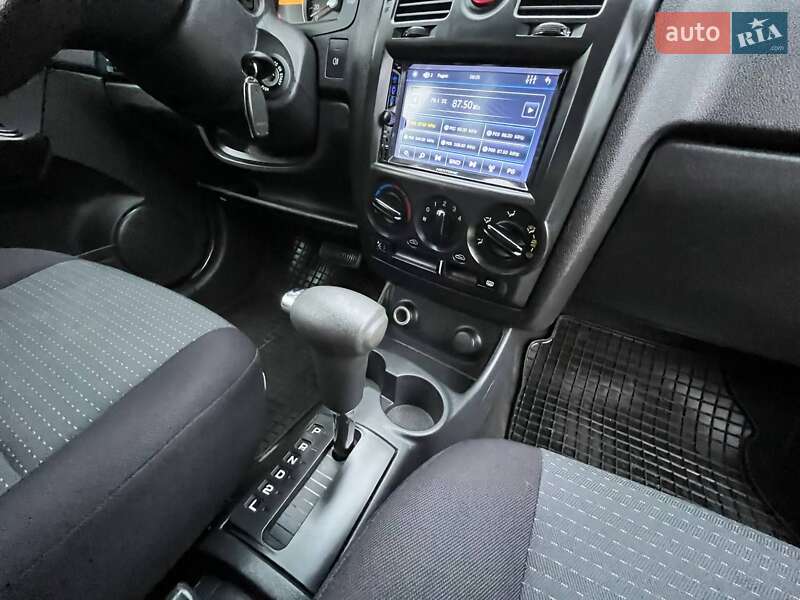 Хетчбек Hyundai Getz 2010 в Новомиргороді