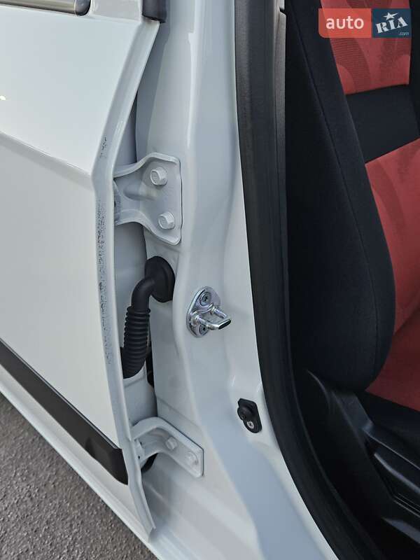 Хетчбек Hyundai Getz 2011 в Житомирі